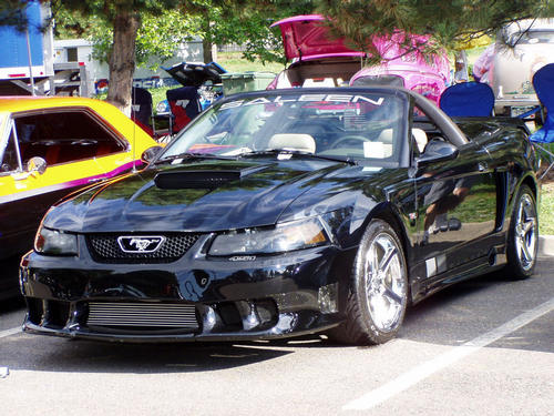 Ford Saleen